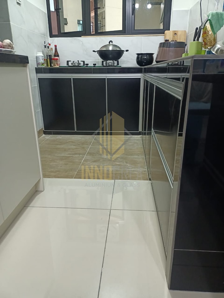 Aluminium Kitchen Cabinets