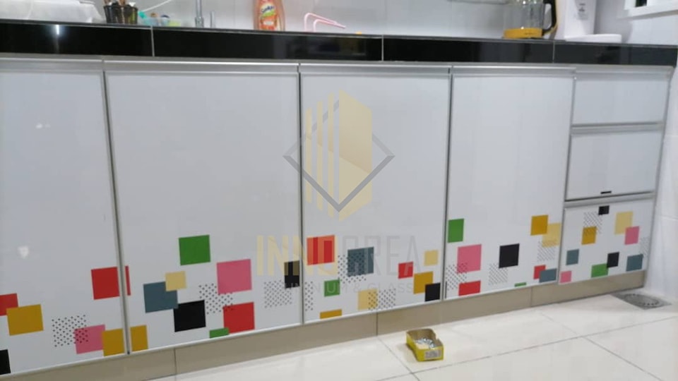 Aluminium Kitchen Cabinets